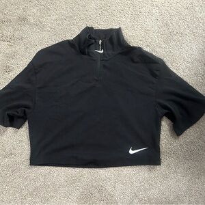 Cropped Nike Workout Shirt